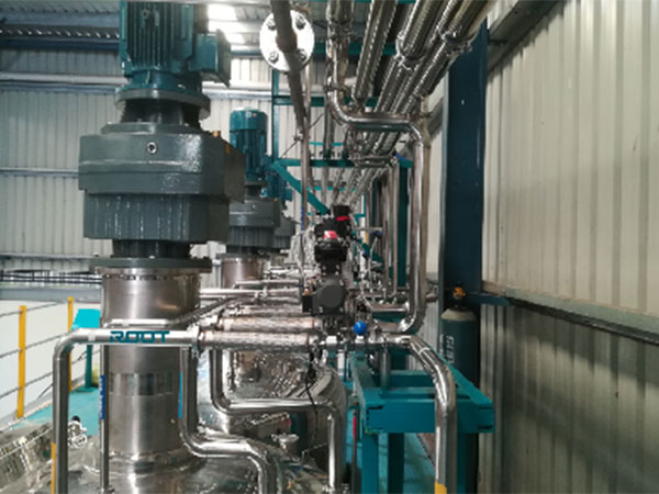 خط إنتاج معجون لاصق موصل كهربائيًا لأحد العملاء من أستراليا